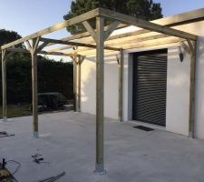 Carport transformé en pergola