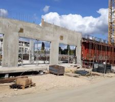 Vue du chantier côté sud. Côté rue du Champ de manoeuvre.