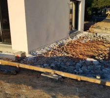 Enduit avec d&eacute;faut sur le pignon comme vous le voyez ...