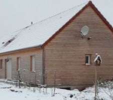 Bardage &agrave; la construction pour voir la diff&eacute;rence au traitement prochain