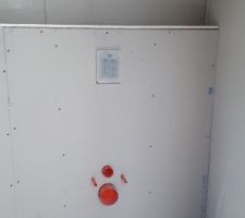 Les toilettes du bas
