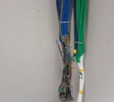 Arrivée cablage elec dans le scellier/buanderie