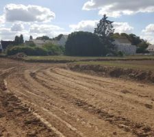 Entrée au fond de la nouvelle rue qui va desservir la rue chef de ville