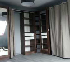 Montage dressing chambre parents