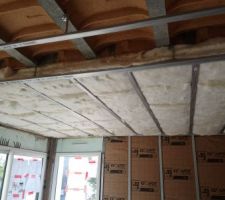 Isolation plafond toit terrasse accessible