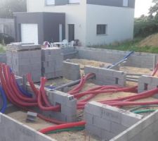 Les canalisation sont en place...