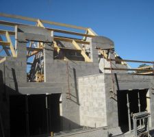 Fabrication des arrondis pour lucarnes