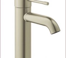 Mitigeur vasque, salle d'eau "d'amis".