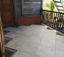 Chape et carrelage de la terrasse