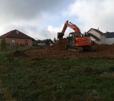 Terrassement pourtour maison