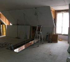 Etage en attente d'être cloisonné