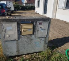 BOITE AU LETTRE