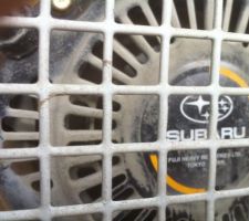 Voila pourquoi la bétonniere "de course" ...
pour infos, on a coulé avec en 5H 7m cube de béton, soit 11.5T de mélange et 1400Kg de ciment ... a 4 personnes !