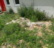 Jour de la livraison, même le nettoyage de base n'a pas été fait...Quel respect pour le client