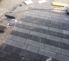 Pavés lido, nous avons opté pour du gris argent et anthracite pour cette petite surface