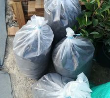 Compost bio issu du traitement des biodechets de la communauté de communes
