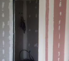 Plaques de plâtre: intervention du jointeur