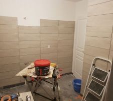 Carrelage SDB côté meuble double vasque en cours
