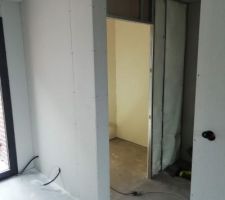 Le toilette se dessine