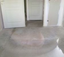 Chape de finition coulée : bureau