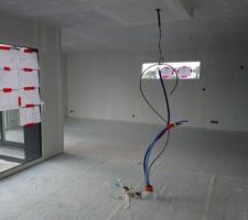 Pose des bandes pour placoplâtre