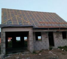 Et voici la façade avant