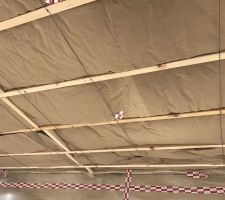 Isolation sous-plancher étage en laine de verre Knauf insulation 200mm (Liant naturel sans formaldéhyde ni phénol)