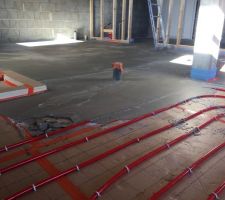 Coulage chape sur plancher chauffant