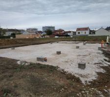 Plots pour la pose des conteneurs