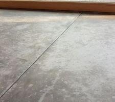 Séchage de la chape béton ciré