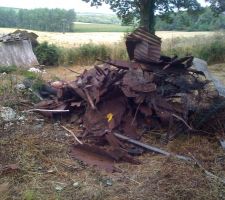 Juillet 2010 : Quelques toles sorties de terre