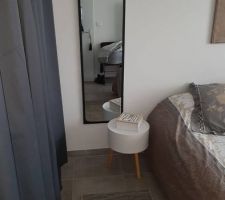 Toujours coin chambre
