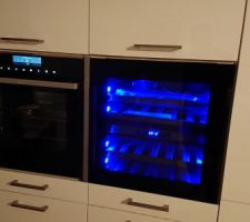 Four Neff slide & vide vapeur, cuisson sous vide etc, et cave à vin encastrée Le Chaï