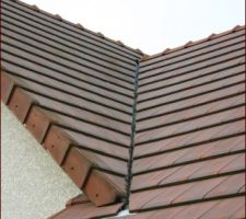 Noue la plus touch&eacute;e par la neige