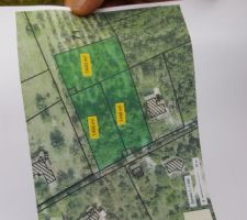 Voici le terrain que j'aimerais acheter celui qui est rectangulaire proche du num&eacute;ro 71