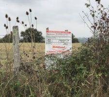 Panneau posé le 20 octobre .... commencement du terrassement fin d?annee Ou début 2019 ?