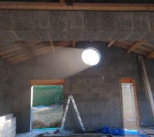 Photo au matin dans la poussière du chantier !