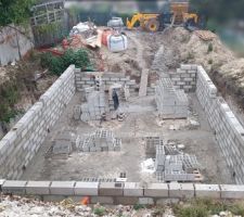 Murs du vide sanitaire presque finis