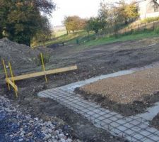 B&eacute;ton de propret&eacute; coul&eacute; dans les fouilles