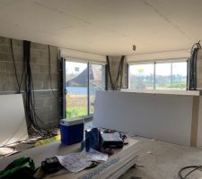 Plafond du salon en cours