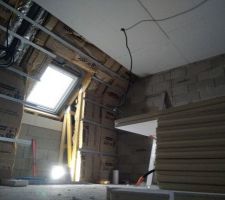 Isolation velux de la salle de bain