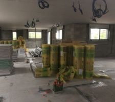 Arrivée des placos et de l'isolation