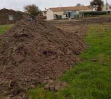 Apr&egrave;s le passage du terrassier