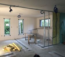Les cloisons prennent forme