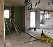 Les cloisons prennent forme
