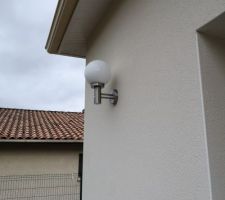 Luminaire ext&eacute;rieur (1 sur 2)