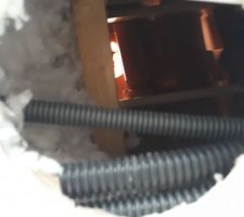 Pose de la hotte de cuisine