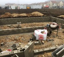 Murs vides Sanitaires en Cours