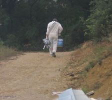 Airless   pot de 15 l : 35 kg de charge.