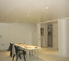 Tr&egrave;s content du r&eacute;sultat.
Eclairage TOP.